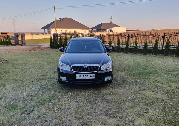 Skoda Octavia cena 25900 przebieg: 233000, rok produkcji 2011 z Ostrzeszów małe 254